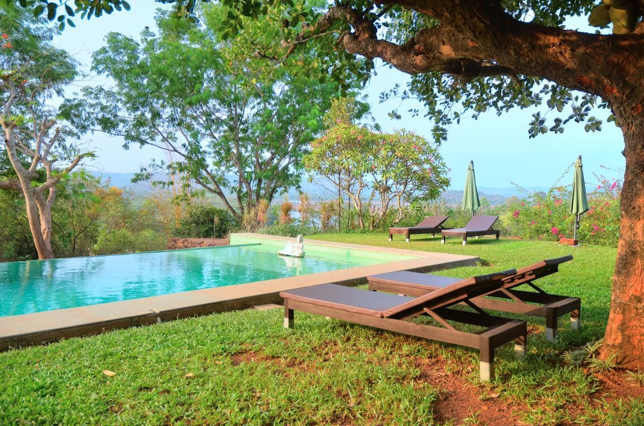 Avanilaya Villa Resort Goa Exterior foto
